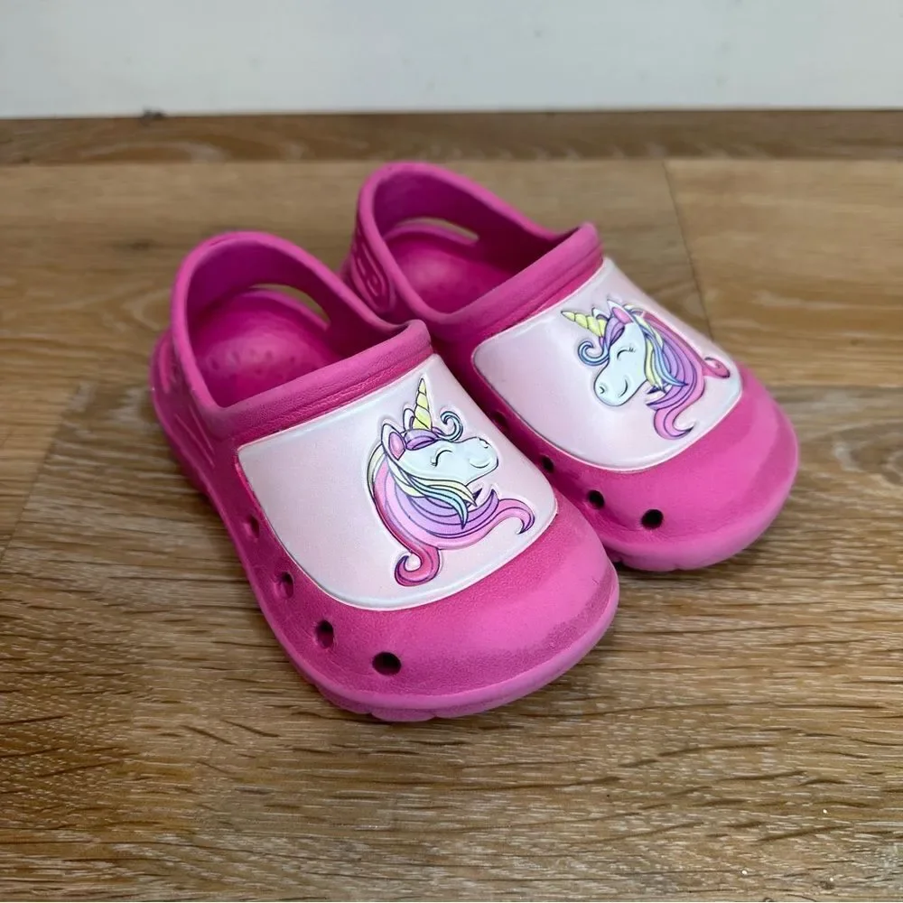 Swiggles Pink Unicorn Girls Size 5/6 Slip On Clogs